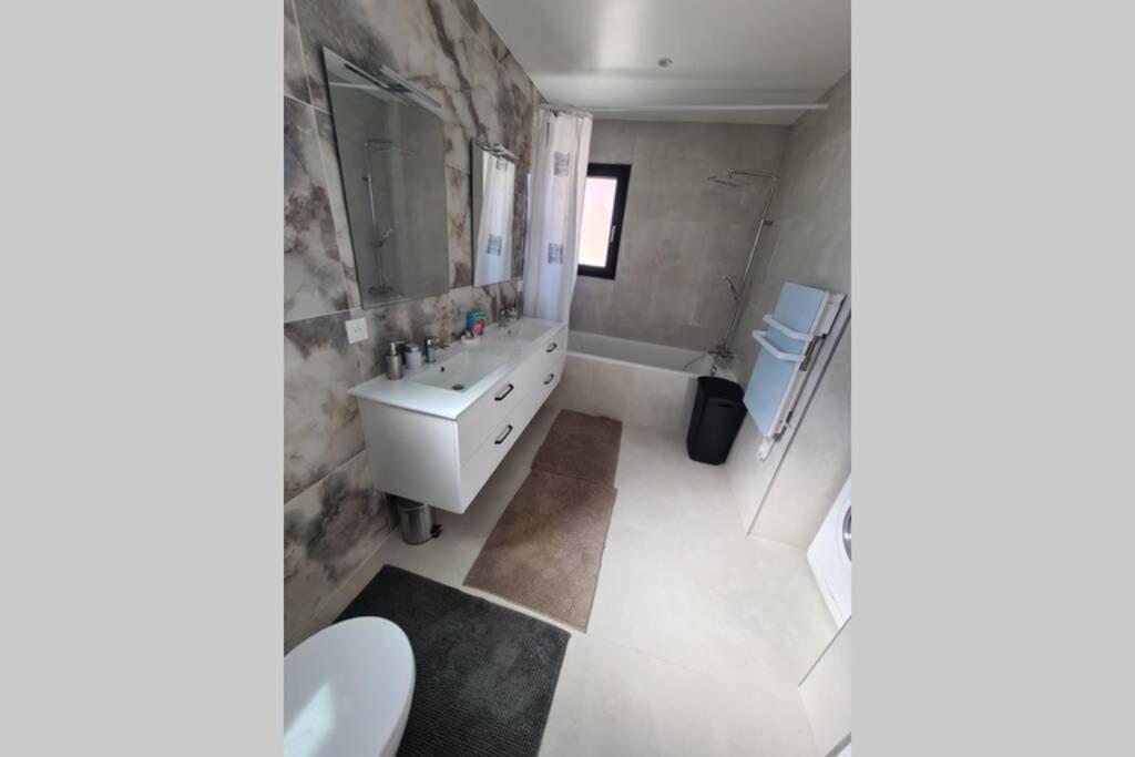 Magnifique Avec Jacuzzi En Option Villeneuve-les-Maguelonne