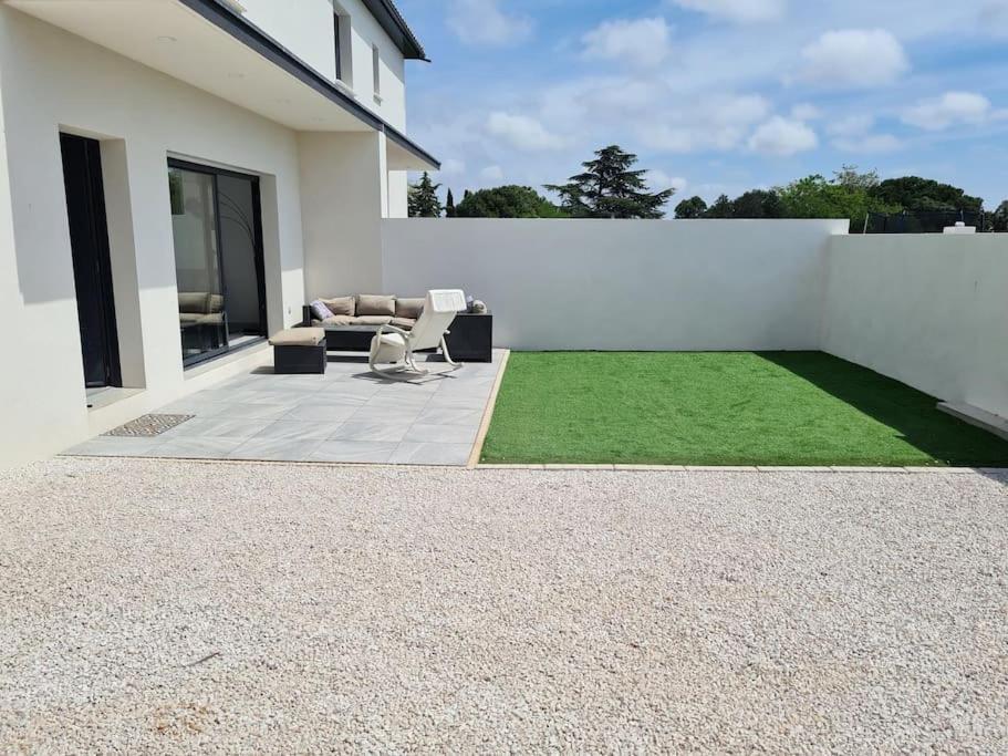Magnifique Avec Jacuzzi En Option Villa