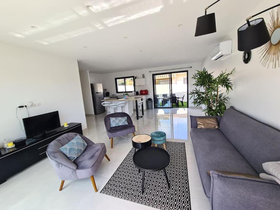 Magnifique Avec Jacuzzi En Option Villa